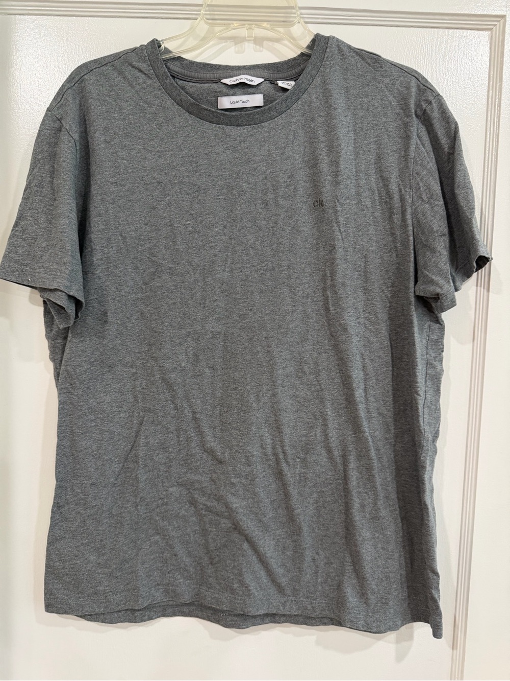 Calvin Klein Men's Short Sleeve Crewneck T-Shirt in Heather Gray